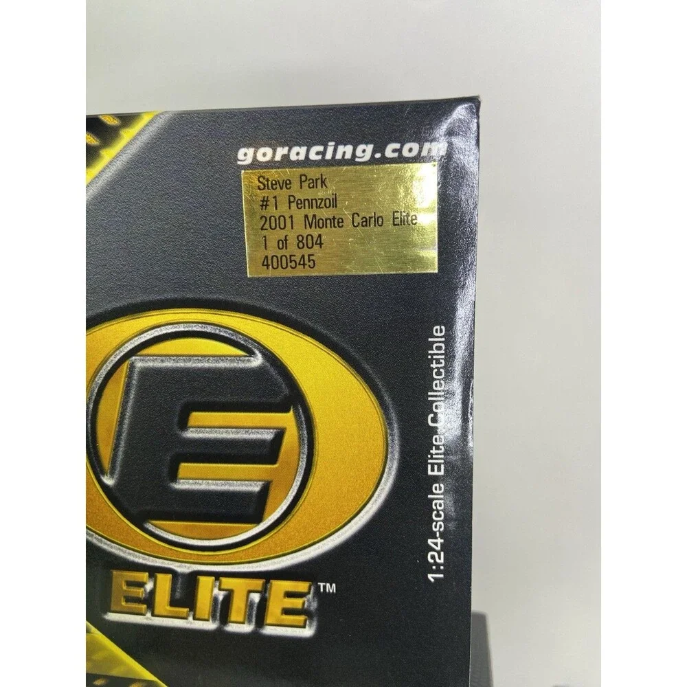 ELITE RCCA Nascar Steve Park #1 Pennzoil 2001 Monte Carlo 1:24 with Case NEW